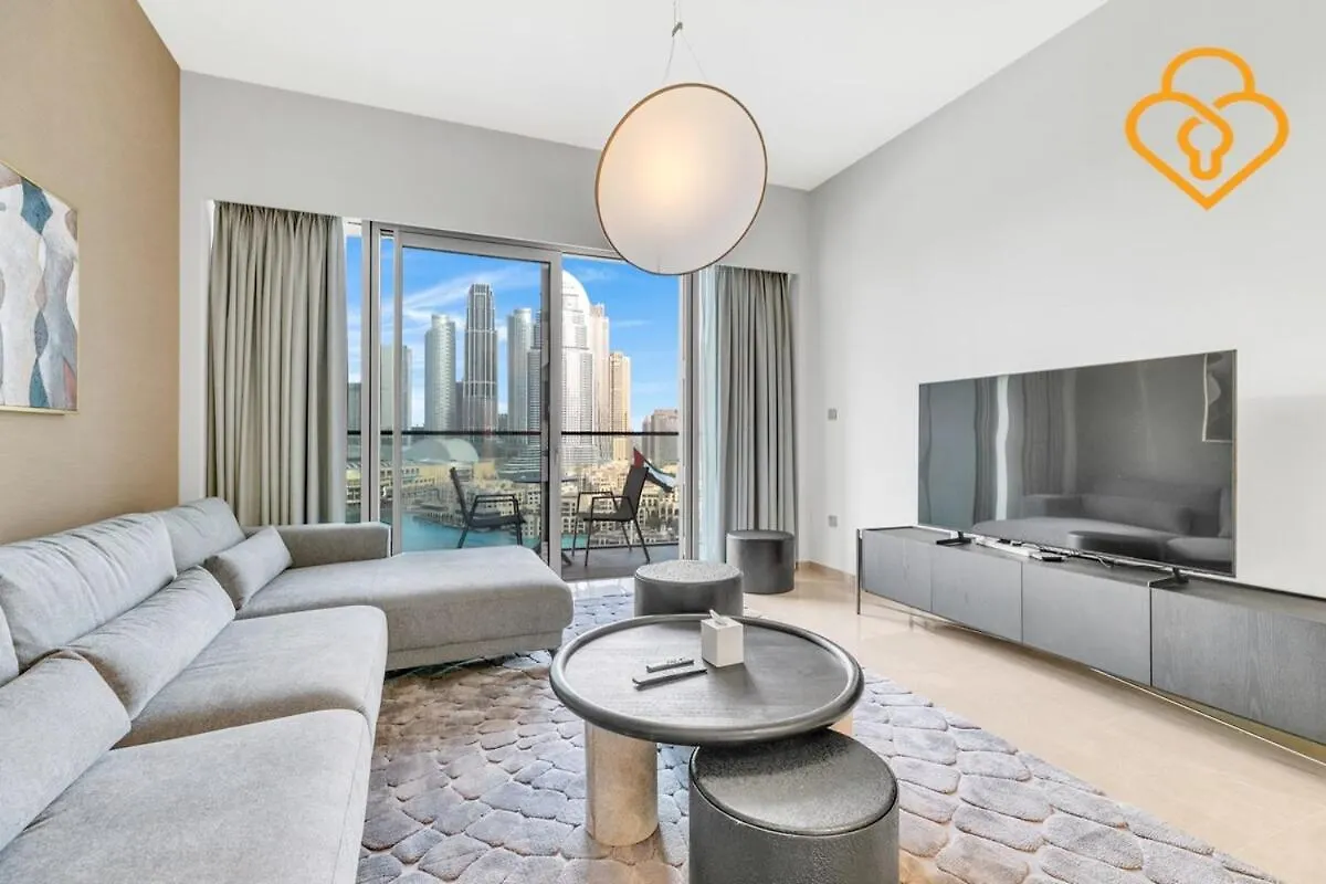 Keysplease Full Fountain&Burj Views, Grande Tower 14 Downtown Apartment Dubai